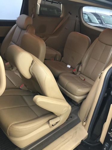 Kia Carnival Ex Automatica