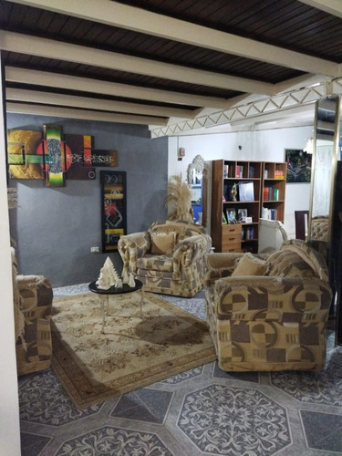 Vende Hermosa Casa Ubicada En Urb. Parque Los Overos, Sector La Encrucijada Turmero Estado Aragua 022js