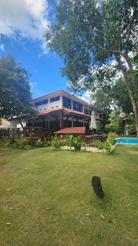 Villa Con Vista Al Campo De Golf, Metro Country Club Juan Dolio