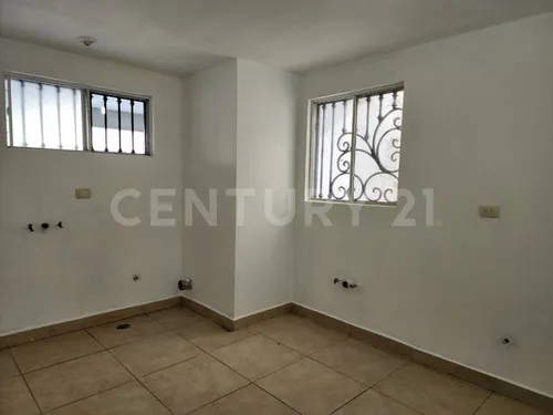 Casa En Venta, Apodaca, Nuevo Leon Valle La Rioja
