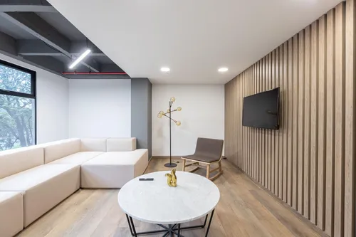 Vive En Las Alturas Con Estilo Y Confort Apartamento En Urbanity,