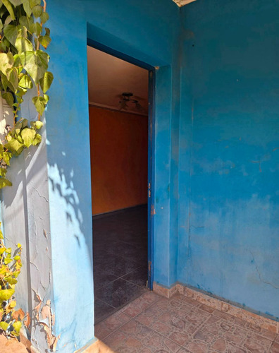 Amplia Casa Familiar Con Excelente Conectividad -la Cisterna