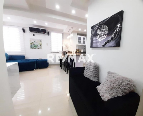 Re/max Acción - Venta De Apartamento Listo De Habitar Coro Estado Falcón