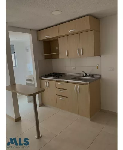 Venta Apartaemento En Itagui Muy Central(mls#249699)
