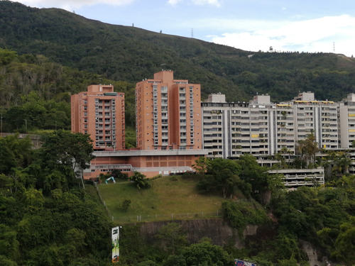 Apartamento En Alquiler En Granjerías La Trinidad. Sl-24-001