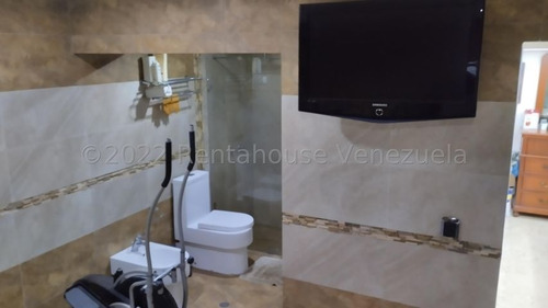 Imagen 10 de 14 de Apartamento En Venta Urb. El Rosal # 23-11564