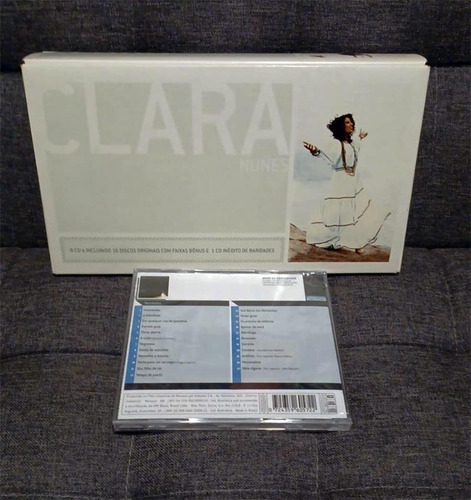 Clara Nunes - Clara - Box Raro Com 9 Cds Lacrados - Novos! (Usado)