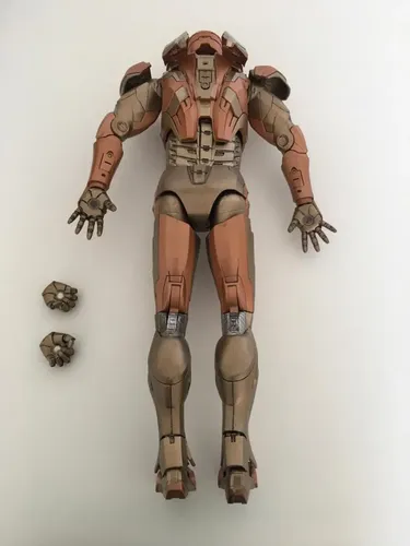 Iron Man Mark 21 Midas - Reeltoys - The Avengers - Neca | MercadoLivre