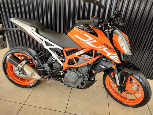 Imagen 1 de 18 de Ktm Duke 390 ( No Kawasaki Z400 Yamaha Mt03) Tomo Permuta