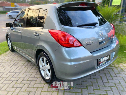 Nissan Tiida 1.8 Sl Flex Aut. 5p
