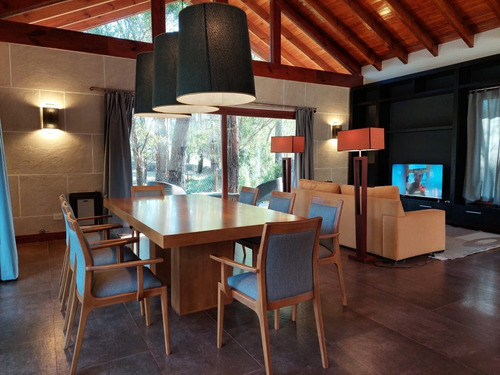 Imagen 10 de 30 de Venta Casa Moderna En Carilo Barrio Zorzal