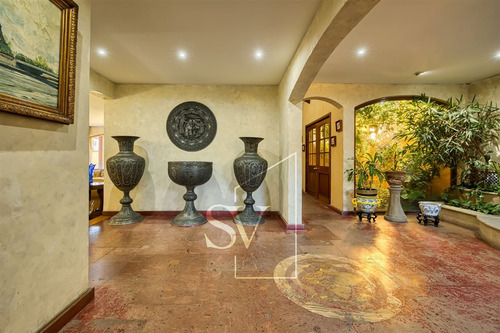 Local Comercial En Arriendo En Lo Barnechea