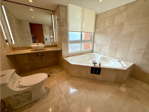 Se Alquila Ph 583m2 Mirador De Los Campitos 7746