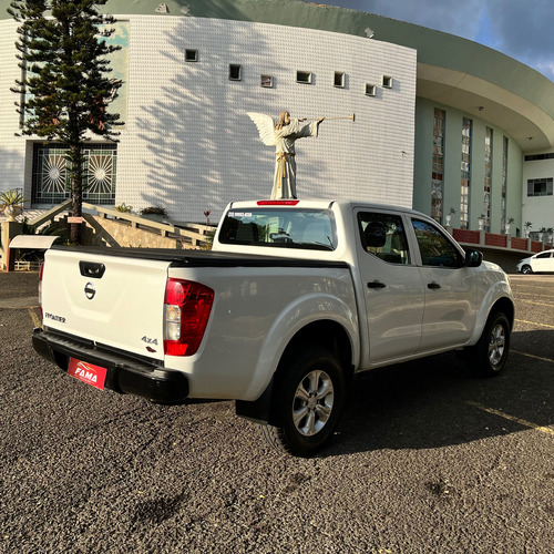 Nissan Frontier 2.3 S Cab. Dupla 4x4 4p marchas