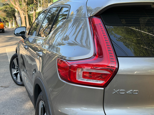 Volvo XC40 1.5 T5 Inscription Expression Recharge (plug-in) 5p Hibrido