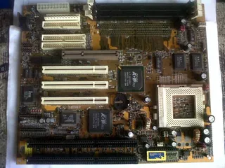 Super Socket 7 Pura Agp/3pci/2isa 2com/lpt Inside 1mb Cache