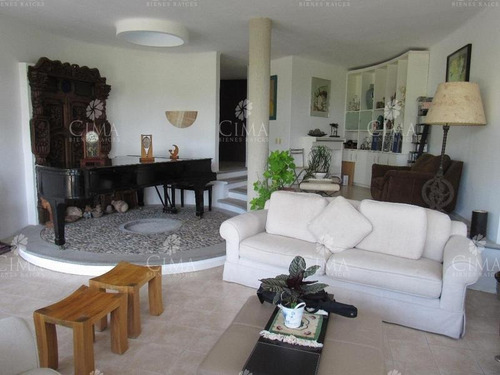 Imagen 9 de 30 de Venta Casa Moderna Con Vista Y Alberca En Cuernavaca - V72
