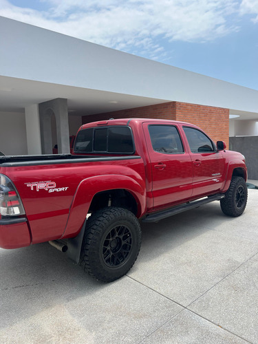 Toyota Tacoma SR5