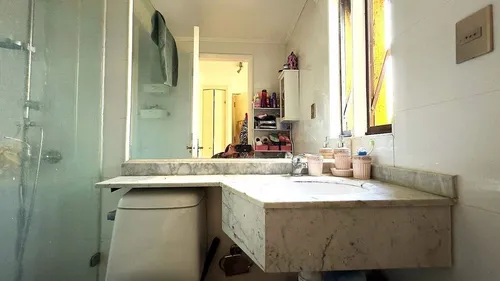 Venta Depto Con Excelente Ubicación En Vitacura