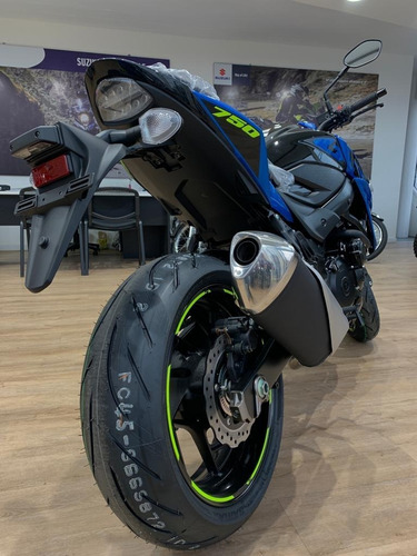 Imagen 10 de 18 de Suzuki Gsx-s 750 Okm Suzuki Velez Sarsfield
