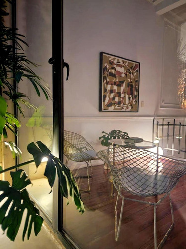 Exclusiva Residencia En San Telmo Con Local Comercial