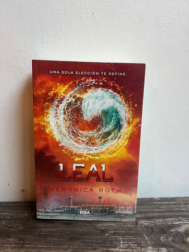 Libro Leal-saga: Divergente-verónica Roth-usado-buen Esta 