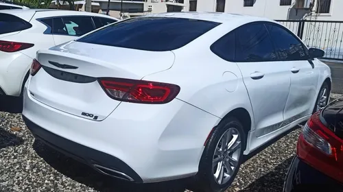 Chrysley 200 S 2015