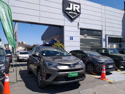 Imagen 1 de 14 de Toyota Rav 4 Std 4x2 Mec 2018