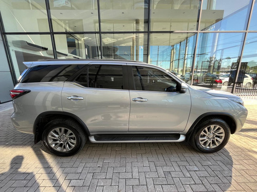 Toyota SW4 2.8 Srx 204Cv 4X4 7As At