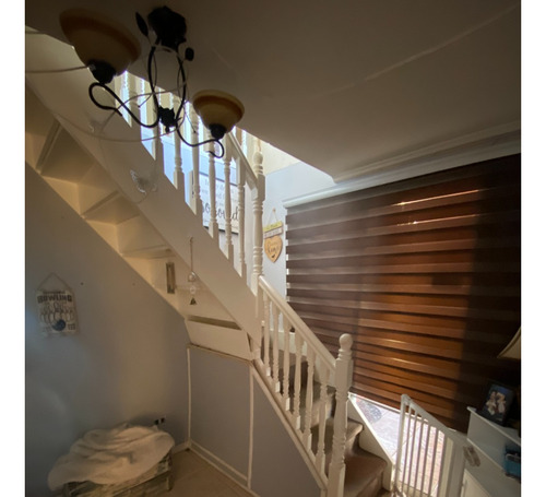 Se Vente Amplia Casa Familiar 7d,4e,3b, Ciudad Del Este