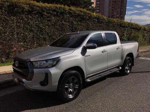 Toyota Hilux 2.4l | TuCarro