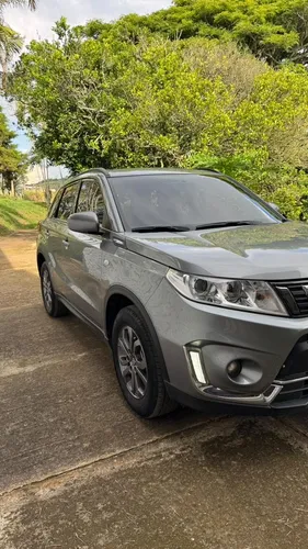 Suzuki Vitara Live 2022