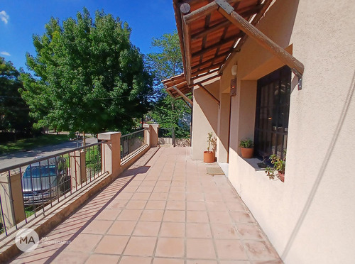 Casa 2 Dormitorios - Juan José Paso 8400 - Rosario | Venta