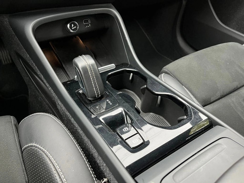Volvo XC40 T4 R-Design 2.0 Aut