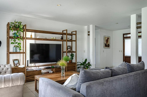 Imagen 5 de 30 de Oportunidad, Casa De 9 Ambientes, Alquiler Anual, Impecable Estado En Talar Del Lago Ii