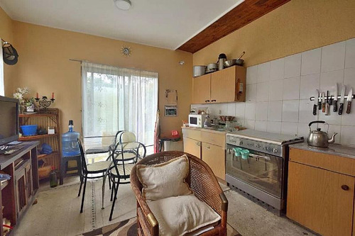 Se Vende Terreno Con Casa Y Departamento Playa El Canelo
