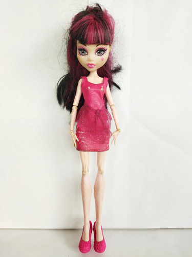 Monster High Draculaura 2008 Vestido Rosa Maltratado Tacon 