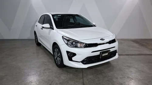 Kia Rio 1.6 EX AUTO