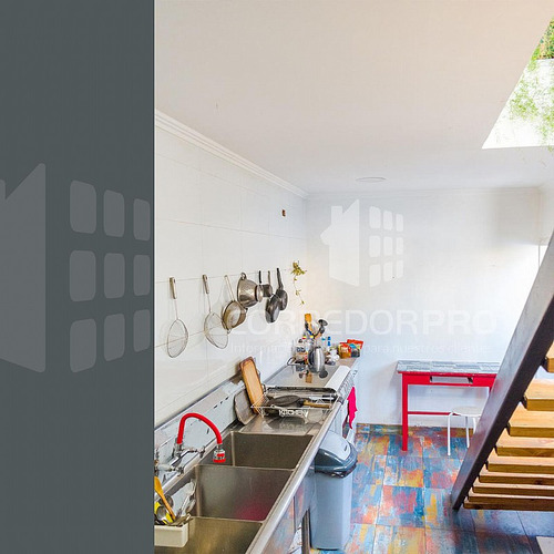 Dúplex Con 3 Baños + 7 Privados. A Pasos Del Metro
