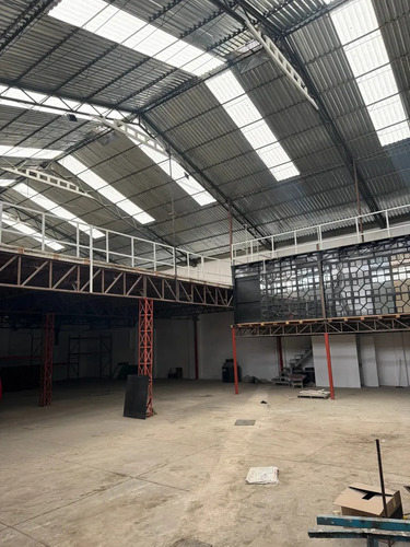 Renta De Bodega Amplia En Isabel La Católica, En Benito Juárez, Con Excelente Iluminación