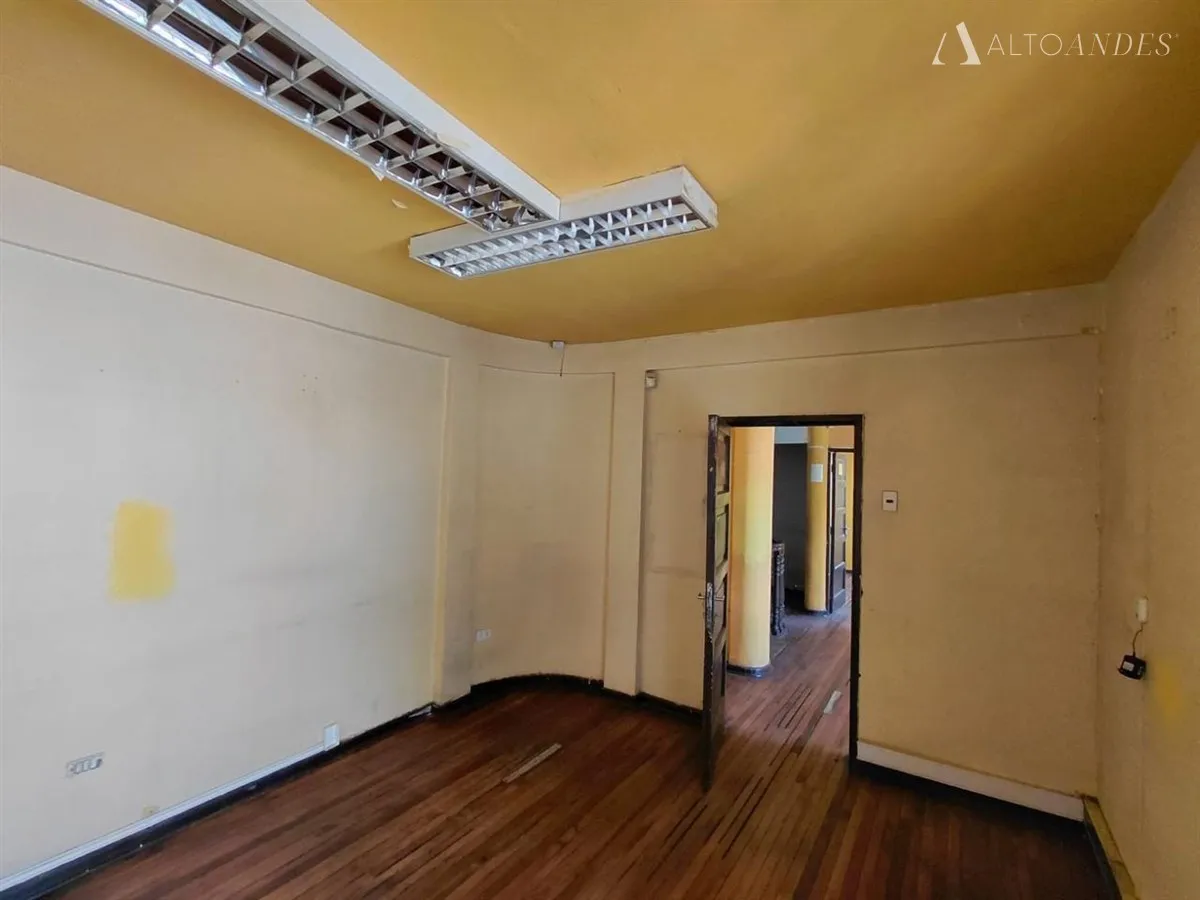 Imagen 4 de 15 de Casa En Arriendo De 6 Dorm. En Ñuñoa
