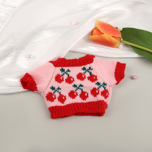 Peluche Capibara Con 9 Piezas De Ropa Y Accesorios E