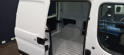Imagen 14 de 16 de Peugeot Partner 1.6 Furgon Hdi Okm Walter