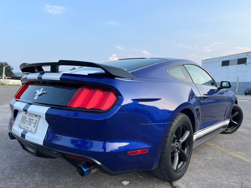Ford Mustang 3.8 Coupe 3.7 V6 At