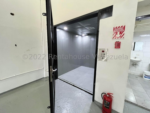 Imagen 20 de 30 de Mls#23-16097 Naomi Sanchez R. 0412 7381855 - Edificio Comercial En Venta En Catia