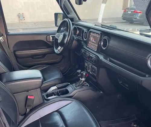 Jeep Wrangler 3.6 Unlimited Sahara Winter Edition 4x4 At