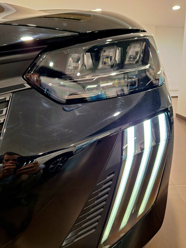 Peugeot 208 1.0T Gt