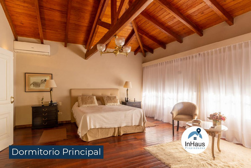 Casa De Categoría A Pocas Cuadras Del Centro De Villa General Belgrano