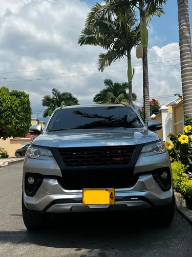Toyota Fortuner At 4x2 Mod 2018 Versión 50 Años
