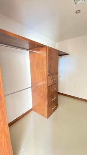 Imagen 15 de 19 de Casa En Venta En Residencial Valdivia